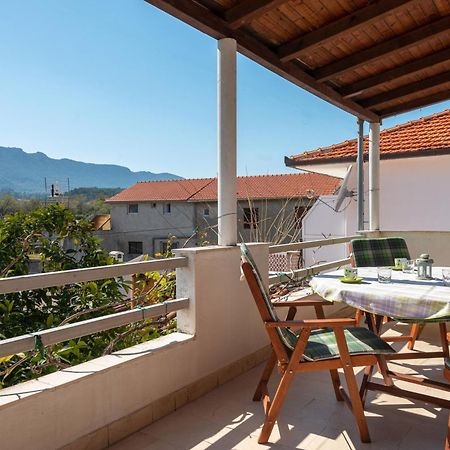 Apartments By The Sea Jelsa, Hvar - 11319 젤사 외부 사진