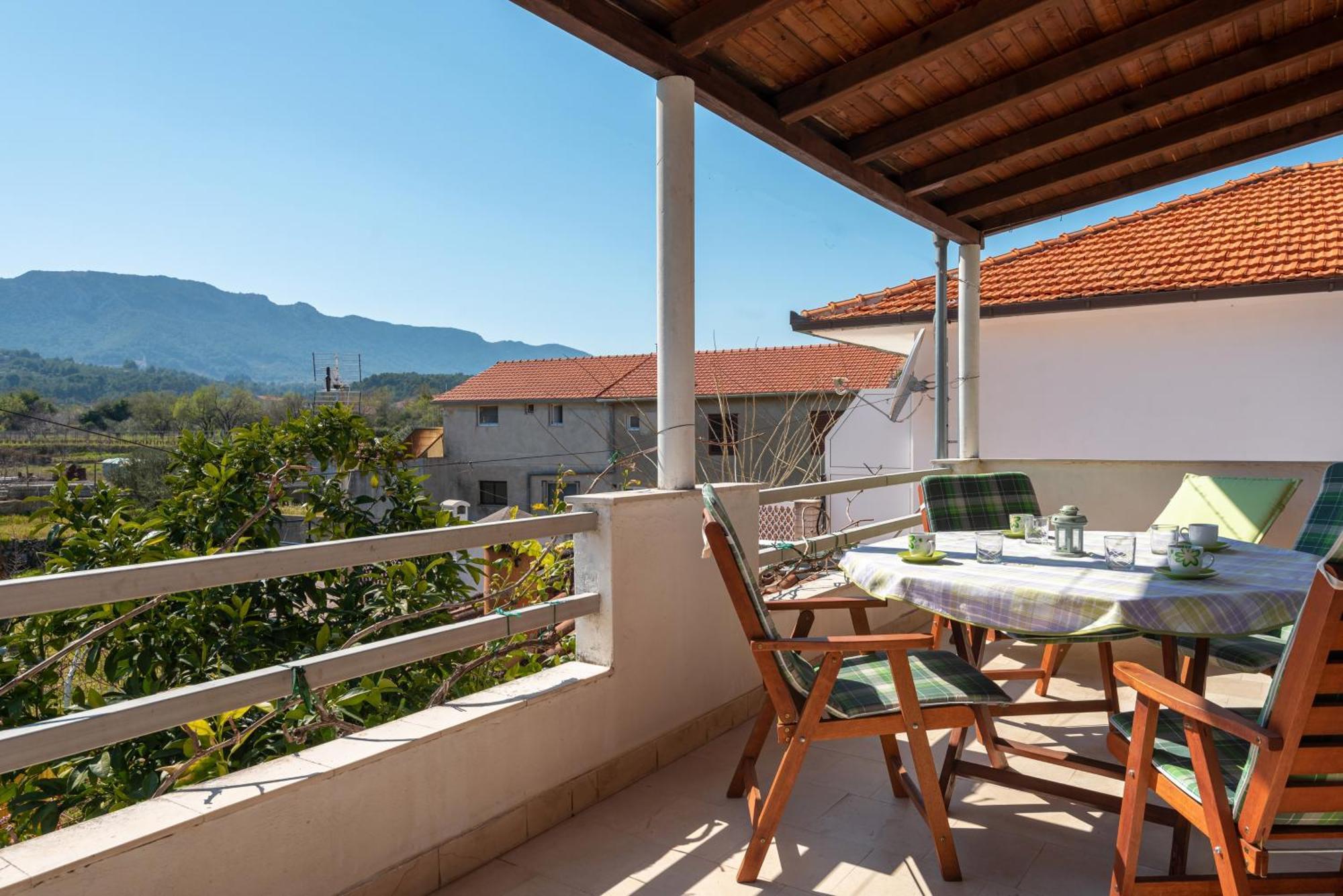 Apartments By The Sea Jelsa, Hvar - 11319 젤사 외부 사진